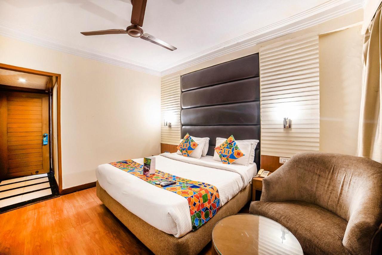 The Bmk Hotel Greater Kailash 德里 外观 照片