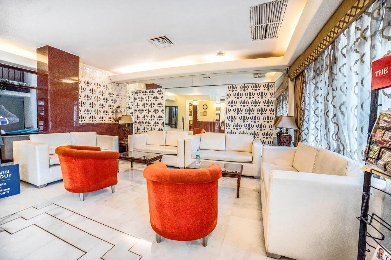 The Bmk Hotel Greater Kailash 德里 外观 照片