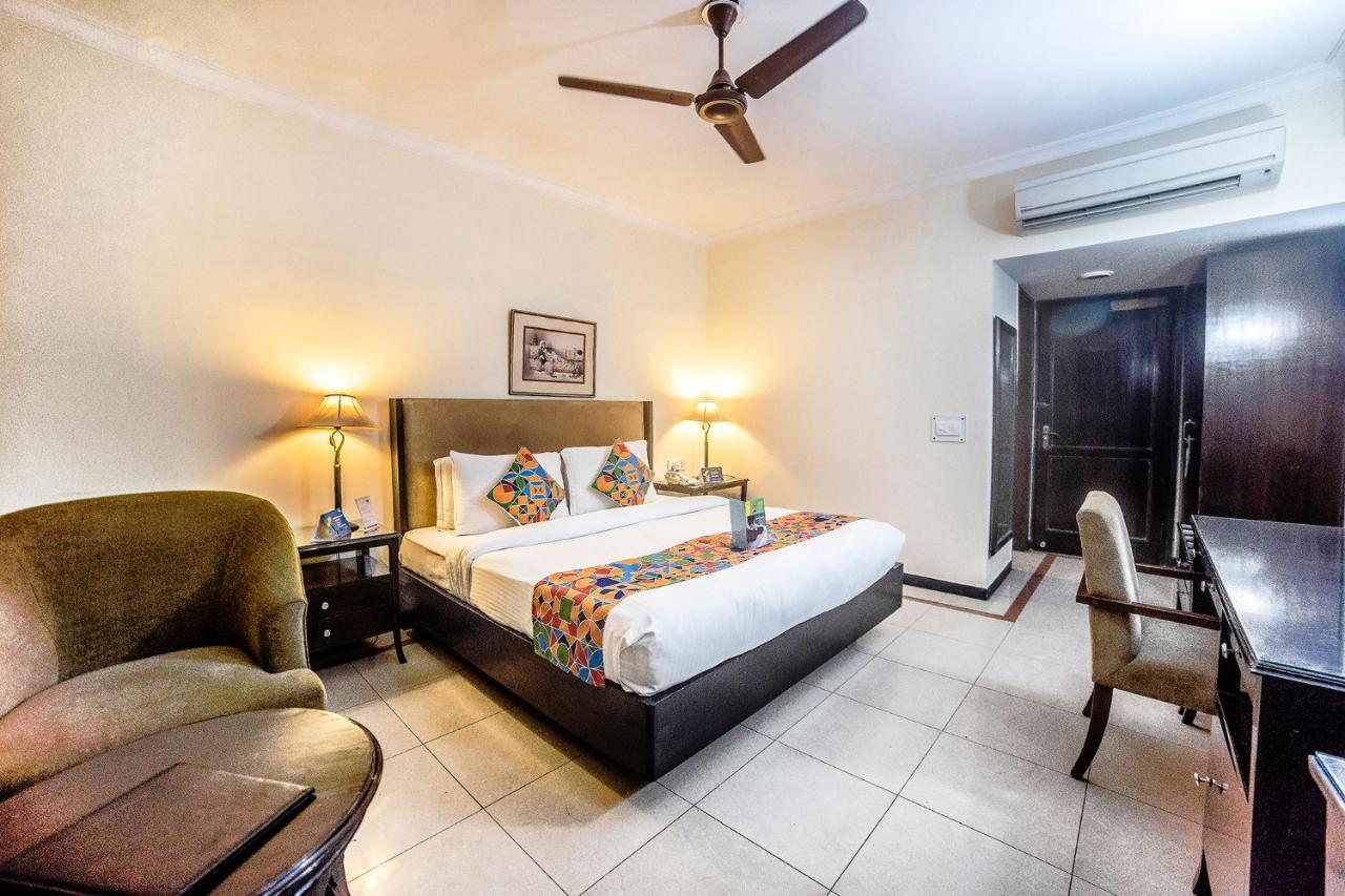 The Bmk Hotel Greater Kailash 德里 外观 照片