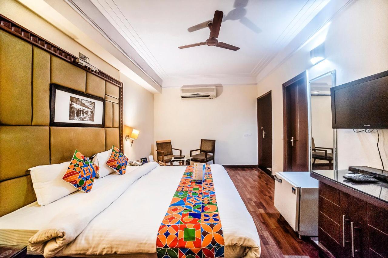 The Bmk Hotel Greater Kailash 德里 外观 照片
